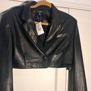 AFRM - NWT - Never worn X REVOLVE Petra Blazer - Black - Size Small